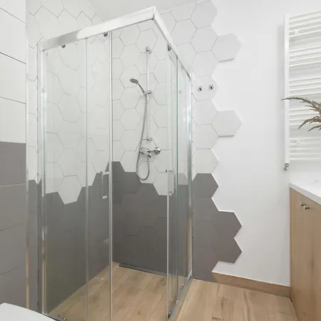 Apartment Klimatyzowany W Sarbinowie Z Silownia I Parkingiem By Renters *
