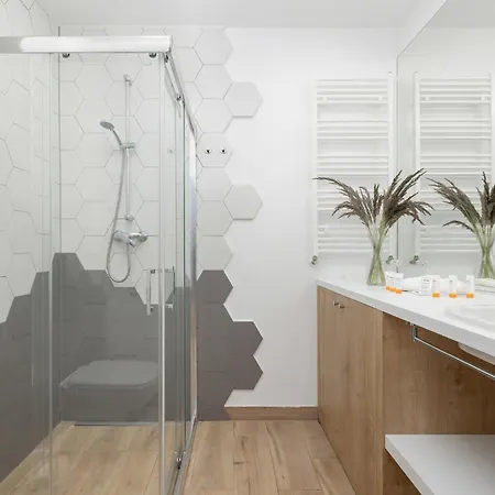 Apartment Klimatyzowany W Sarbinowie Z Silownia I Parkingiem By Renters Sarbinowo
